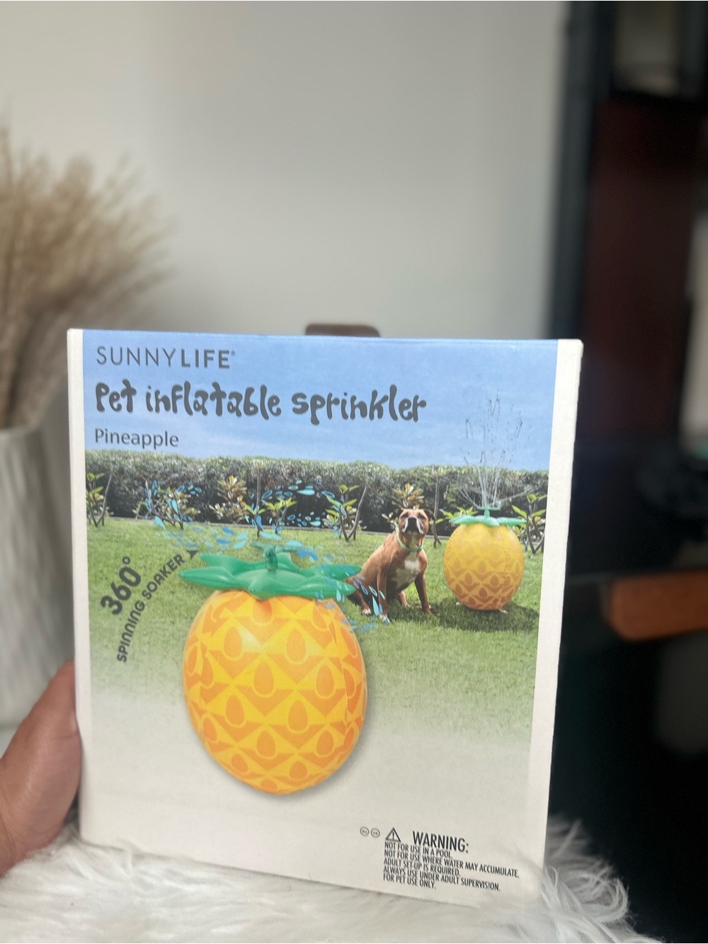 Sunnylife Pineapple Pet Inflatable  20” Sprinkler - Yellow & Green new in box